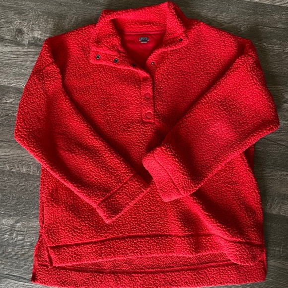Aerie Oversized Sherpa Pullover—Size Medium, Women’s, Red - Picture 1 of 2